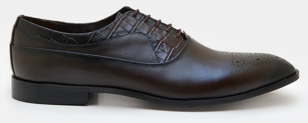 Vintage Lace-Ups. Brown