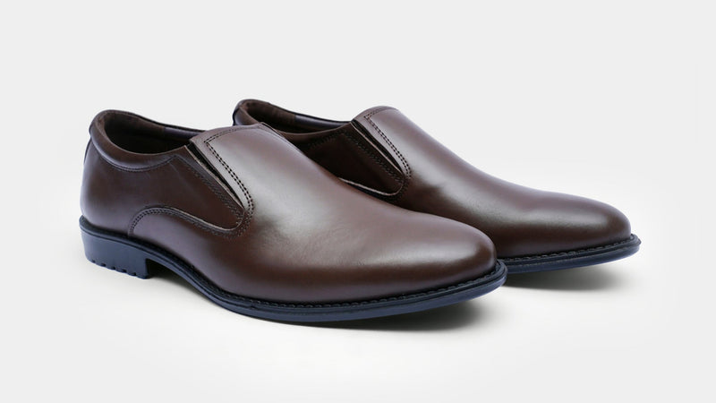 CLASSIC SLIP ONS Brown