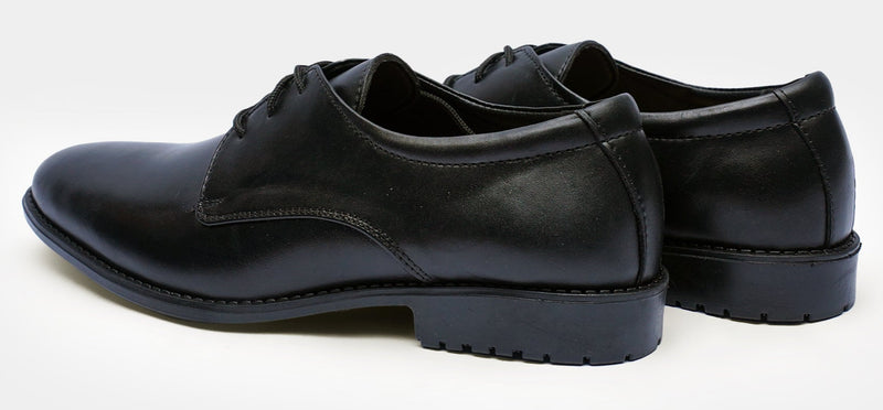 ESSENTIAL LACE UP Black