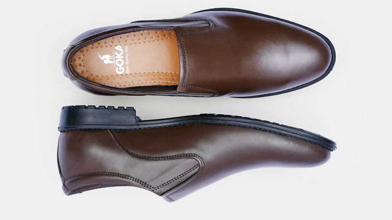 CLASSIC SLIP ONS Brown