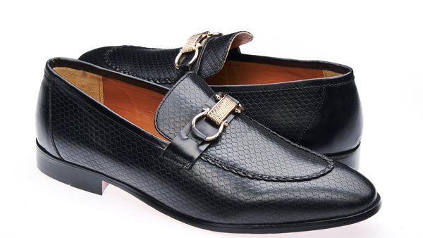 TBO 822 Black